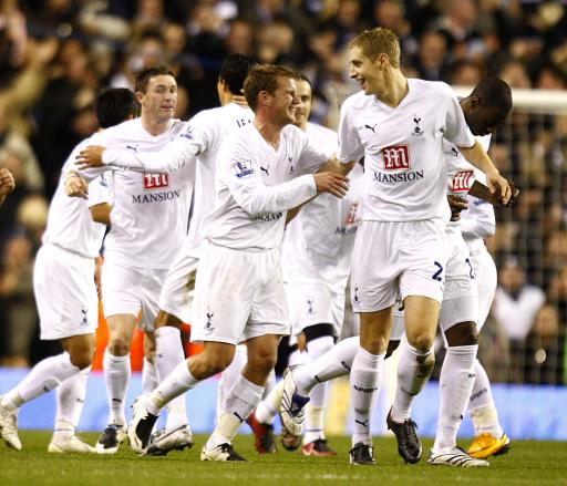 德甲战报：布兰特破门，施洛特贝克建功，多特2-0霍芬海姆（德甲快讯：布兰特进球、施洛特贝克得分，多特蒙德2-0击退霍芬海姆）