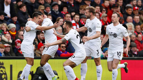 国王超市开张！名记曝球队已无非卖品 多人成争冠球队急需之人（国王开启“清仓”模式！名记者称队内无人非卖 多人成争冠球队补强目标）