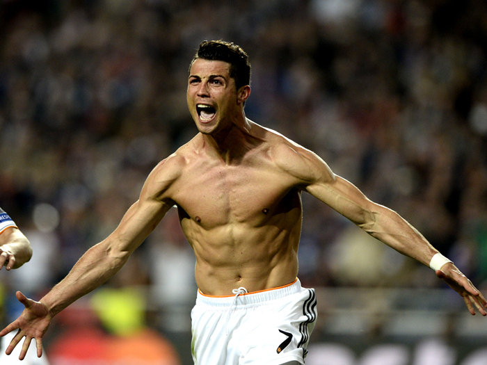 找回状态，亚马尔连续3场进球追平职业生涯最长纪录（状态回升，亚马尔连续三场破门，追平个人职业生涯最长纪录）