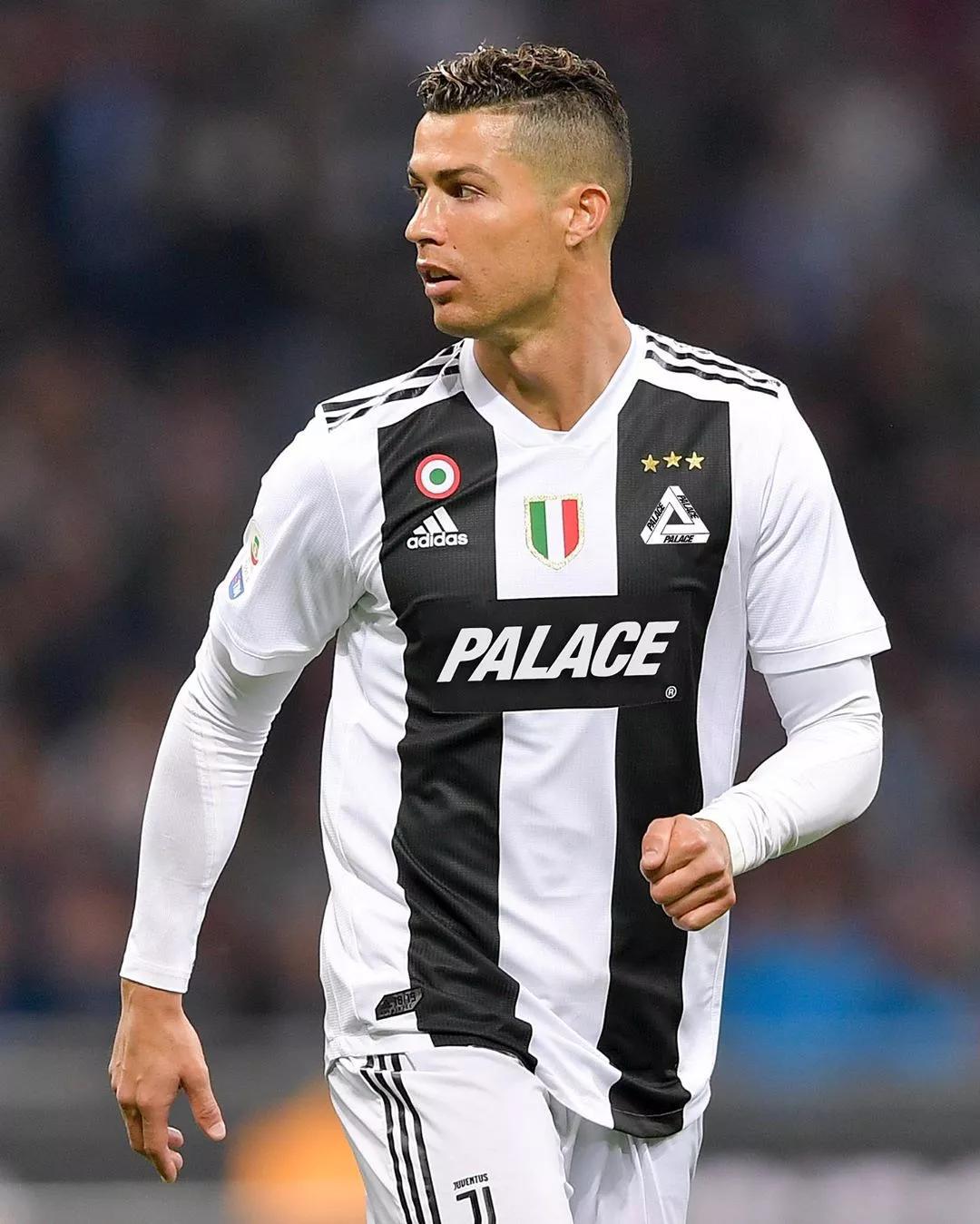 沙拉维：现在谈意甲冠军为时过早，还没有哪支球队能统治联赛（沙拉维：意甲尚无统治者，如今谈冠军还太早）