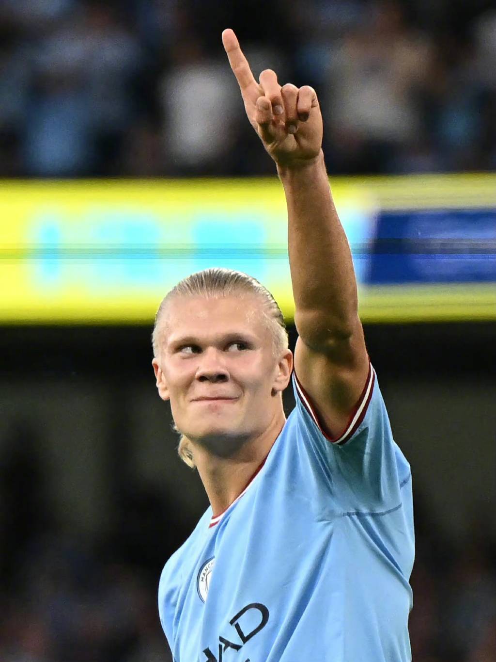 德转列巴拉圭球员历史身价前10：阿尔米隆第1，巴里奥斯上榜（德转公布巴拉圭球员历史身价TOP10：阿尔米隆居首，巴里奥斯入选）