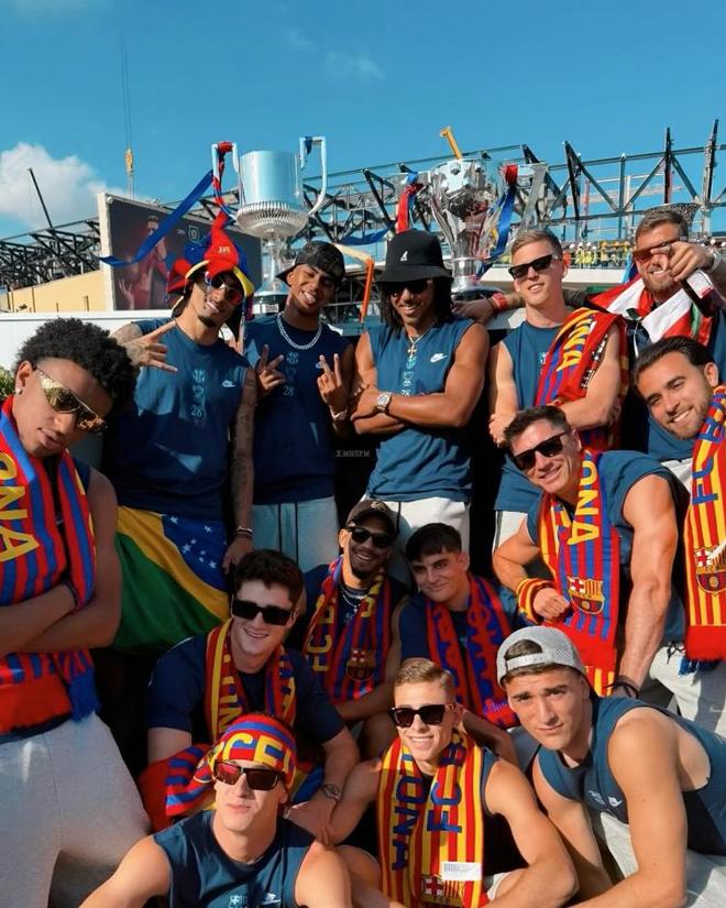 game-feature-section